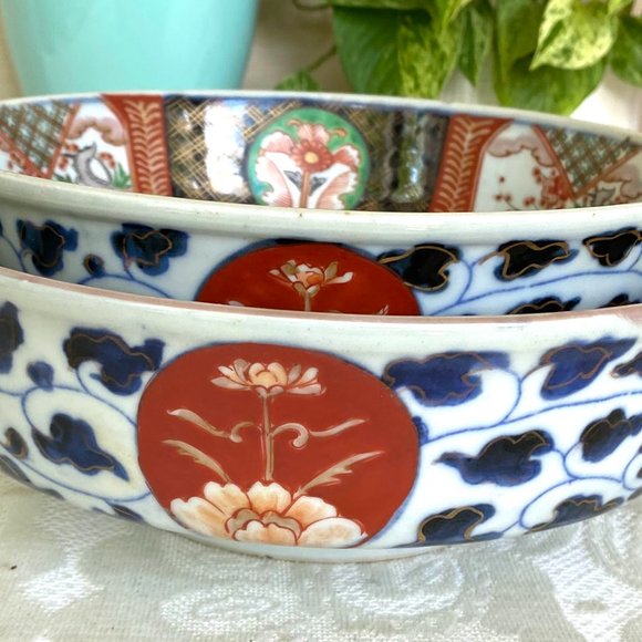 Antique Japanese Imari Porcelain Footed Rice Serving Bowl- Hand Painted-Set of 2 - Picture 3 of 12